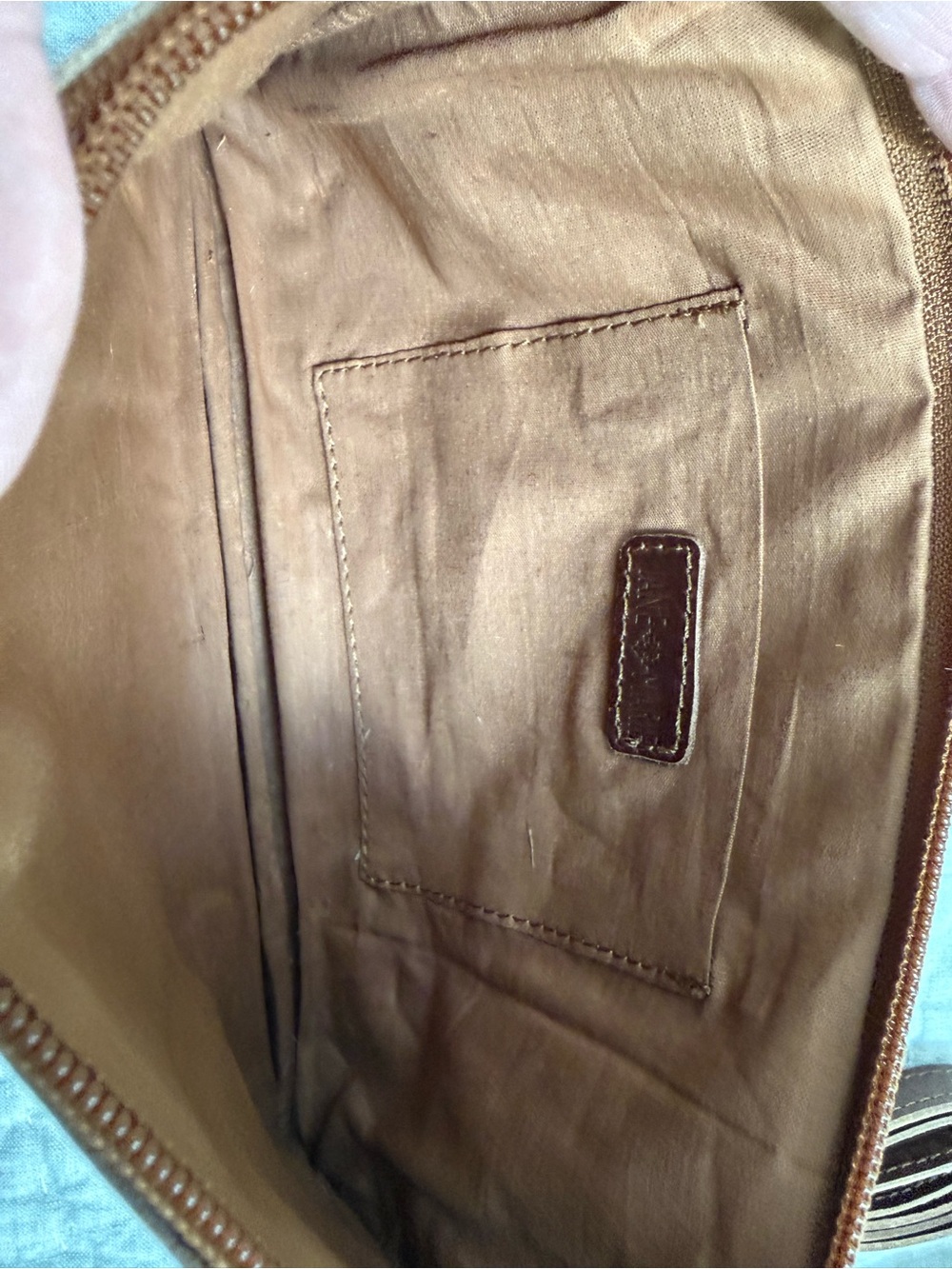 Jane Marie Genuine Leather Brown Snake-Print Zip Clutch or Crossbody Bag NWT - Picture 3 of 6